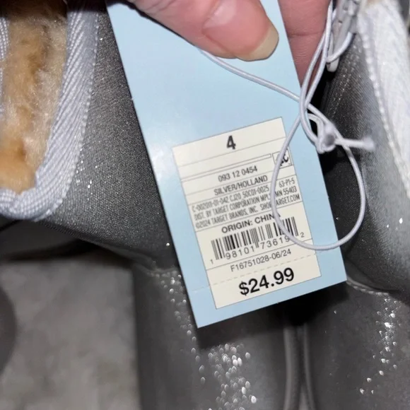 CAT & JACK Silver Glitter Bling Fur Lined Girls Boots NWTs -DIFFERENT SIZES - Picture 11 of 13